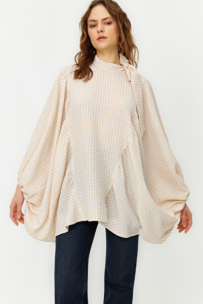 Trendyol Modest Beige Plaid Comfortable Fit Seersucker Woven Tunic TCTSS24UK00015