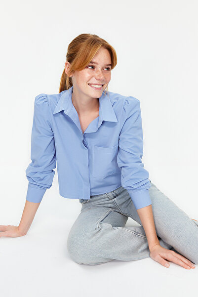 Trendyol Collection Cămașă decupată albastru deschis - țesută cu detaliu încrețit pe umeri și talie îmbogățită TWOSS23GO00117