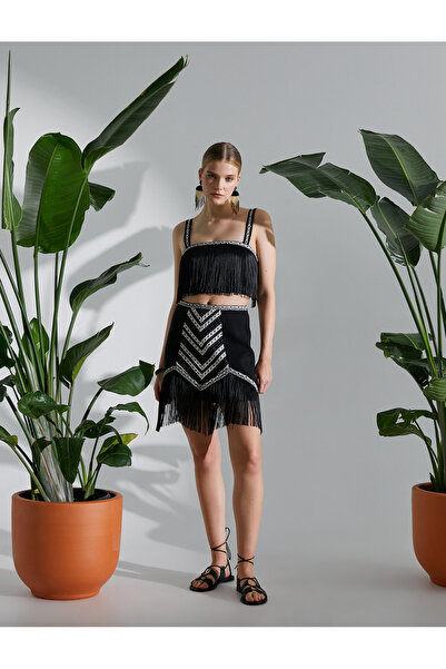 Koton Melis Ağazat X Koton - Crop Askılı Püsküllü Bluz