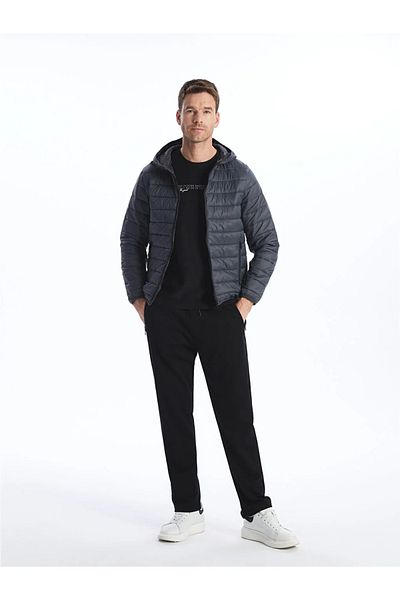 LC Waikiki Ανδρικό πουπουλένιο παλτό με κουκούλα LCWAIKIKI Classic Standard Fit