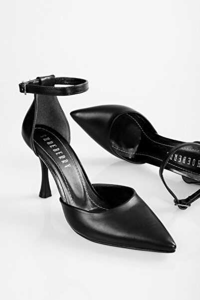 Shoeberry Women's Mauna Black Skin Heeled Shoes Stiletto
