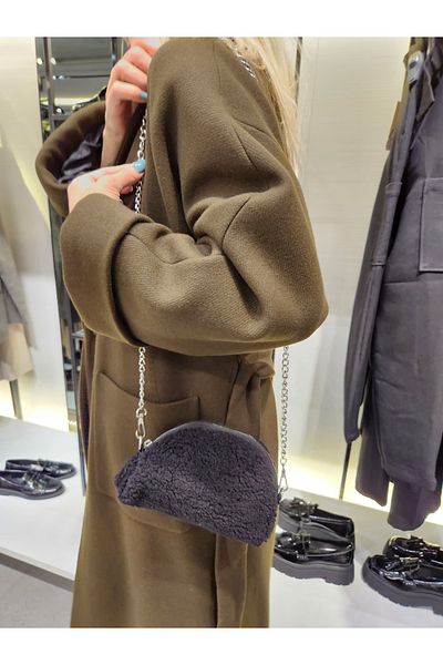 Mercan Stores Women's Chain and Crossbody Teddy Plush Bag