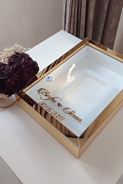 Verda Çerçeve 25x35 Cm Gold Ledli Isimli Fotoğraf Alanlı Model Tasarım Gül Ku...
