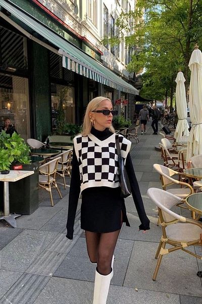 DarkellaStore Y2K Harajuku Black and White Checkered Oversize Sweater (UNISEX)