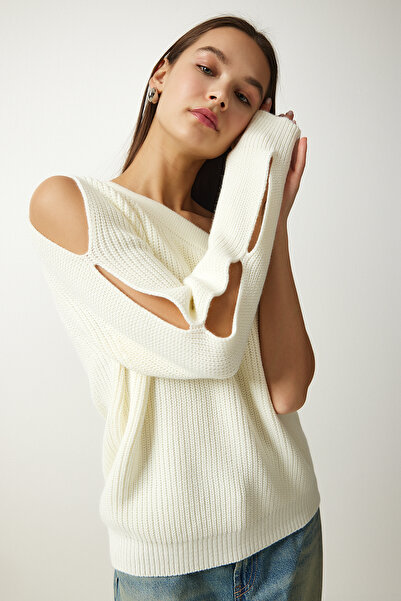 Happiness İstanbul Einärmeliger Strickpullover mit Fensterdetail in Ecru für Damen PF00059