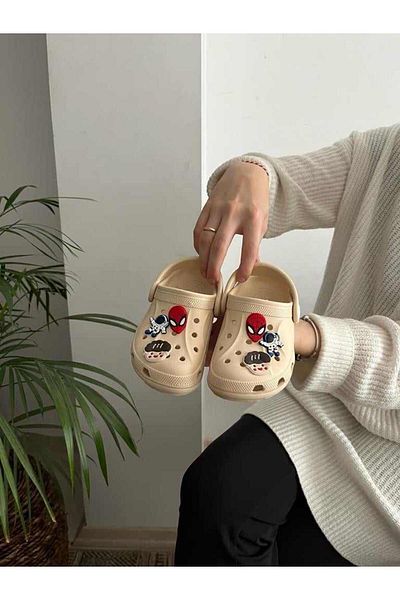 Behtah Kundura Girls Boys Kids 6 Pieces Jibbitz Ornate Gift Closed Front Garden Pool Daily Sandals Slippers