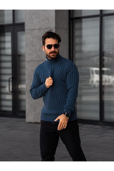 Store Navy Blue Turtleneck Sweater