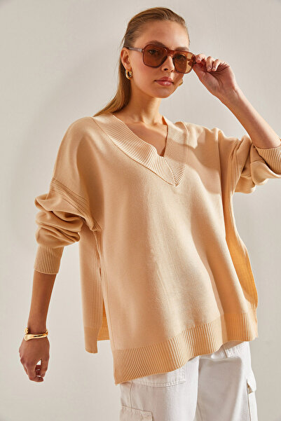 Bianco Lucci Women's V-Neck Knitwear Sweater