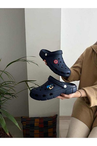 Behtah Kundura Unisex Closed Front Soft Sole Nurse Chef Seaside Beach Slippers