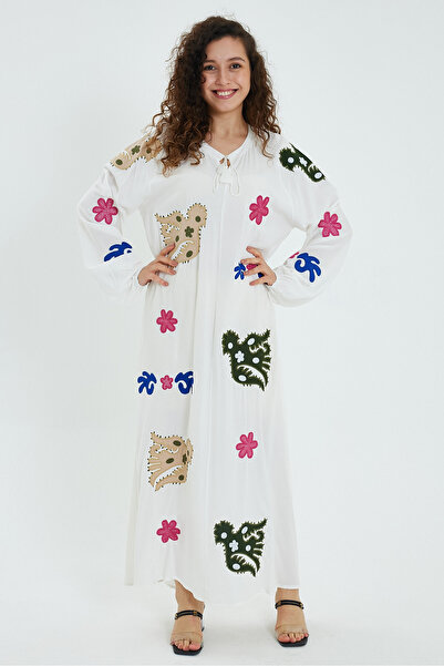 AYASOFYA OTANTIK Дамска бяла рокля с дълъг ръкав и апликация, с детайли и етнически мотиви