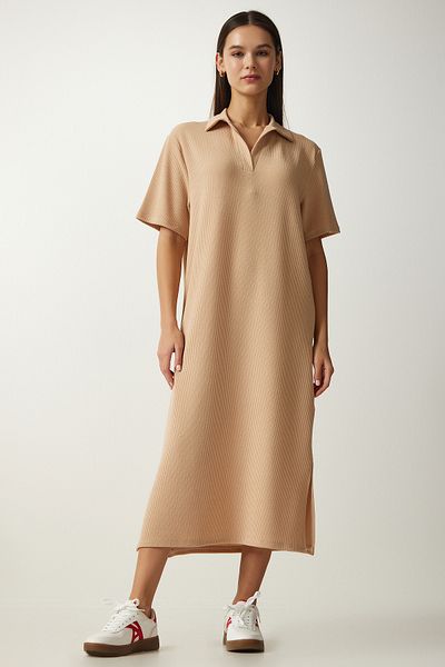 Happiness İstanbul Damen-Strickkleid aus Cord in Beige mit Polokragen DZ00110