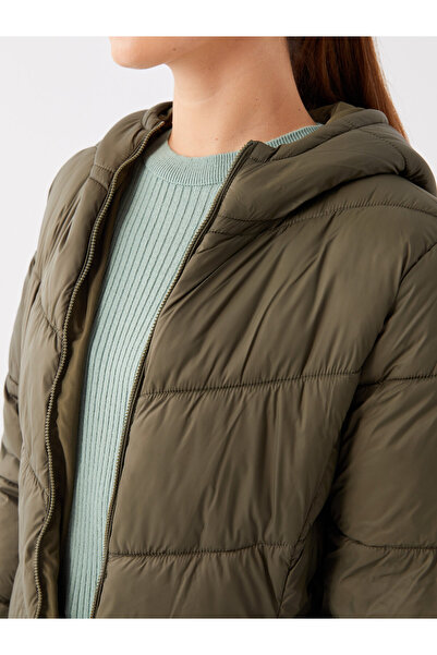 LC Waikiki Jachetă puf pentru femei, cu glugă, cu model