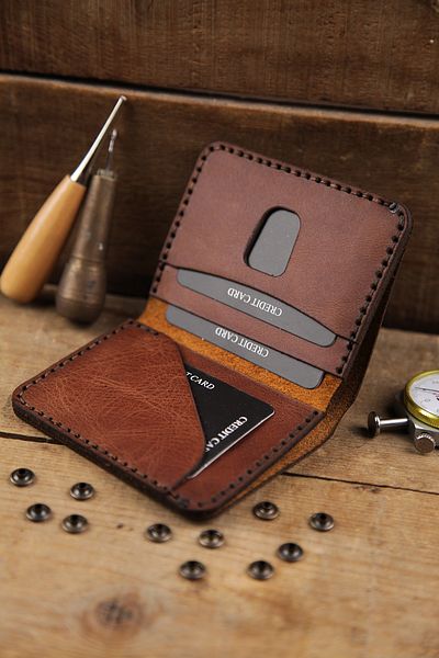 New Coast Leather 1900's Мъжки портфейл - естествена кожа, ръчна изработка