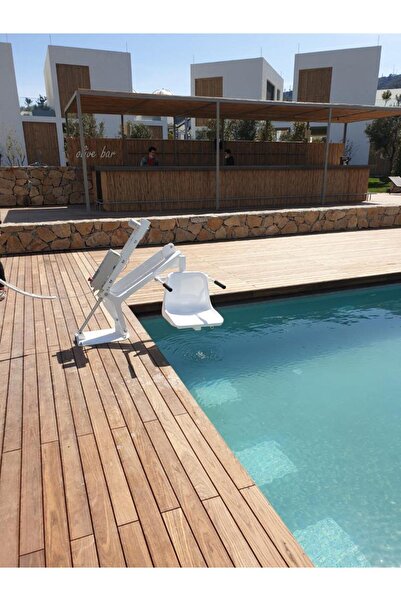 OCEANMARİNE Nart Pool Lift Engelli Havuz Asansörü