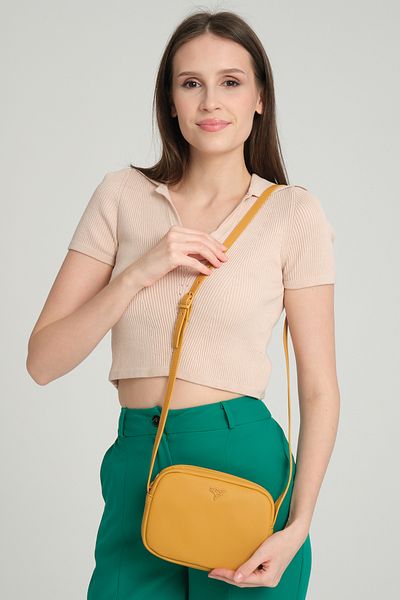 Garbalia Γυναικεία μίνι τσάντα Liberty Mustard Yellow με λουράκι ώμου με ρυθμιζόμενο φερμουάρ