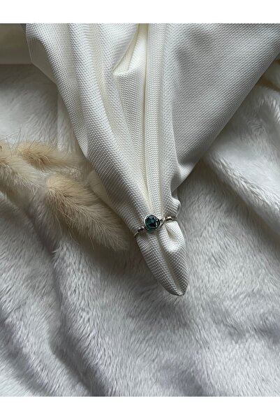 PelvedDesign خاتم سلكي مصنوع يدويًا من كريستال الزمرد قابل للتعديل