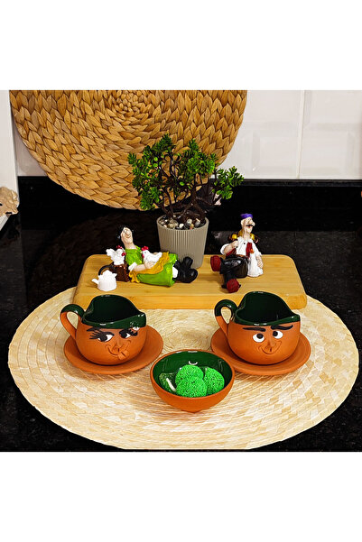 HerşeyTopraktan Emoji İfadeli 2 Kişilik Kahve Fincan Takımı Yeşil Kalp Model (Dil Çıkaran & Gülen Erkek)