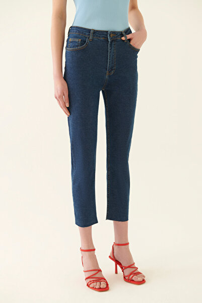 Perspective Romets Regular Fit Ankle Length Mid Waist Navy Blue Color Women's Denim Trousers