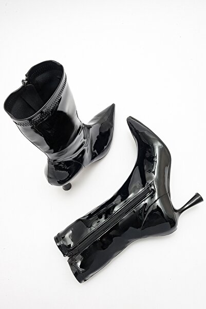 LuviShoes SPEZIA fekete lakkbőr női sarkú csizma