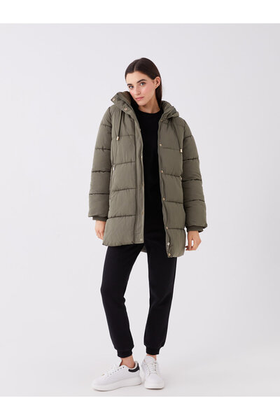 LC Waikiki Kapucnis sima túlméretes női pufferkabát