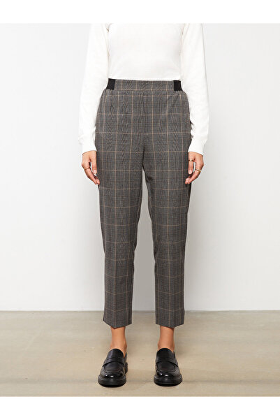 LC Waikiki Rugalmas derekú, normál illeszkedésű, kockás zsebes, részletes női nadrág