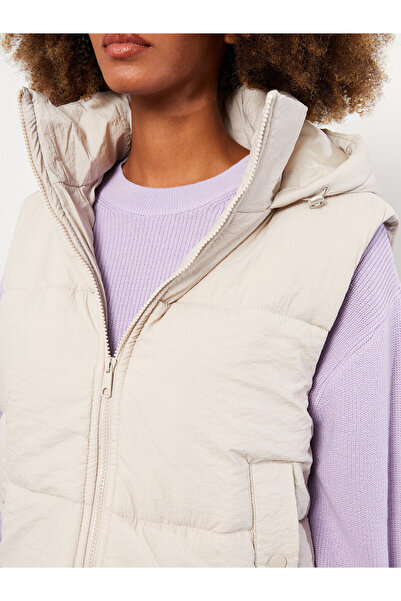 LC Waikiki Women's Puffer Hooded Vest