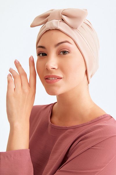 Fulla Moda Bow Bonnet