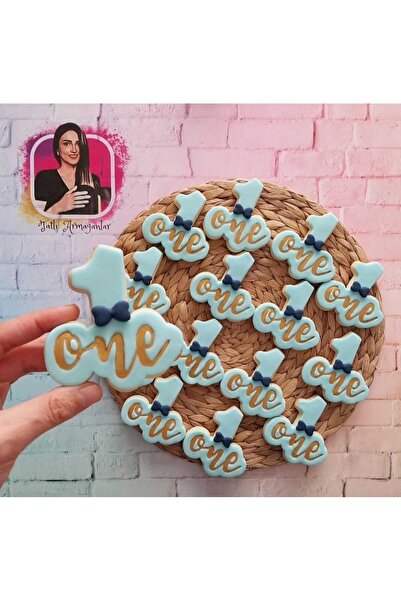 Tatlı Armağanlar Gold One Yazılı 1 Yaş Erkek Bebek Doğum Günü Butik Kurabiye - 20 Adet