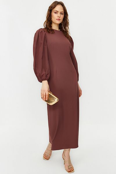 Trendyol Modest Кафява рокля от тъкан креп с балонен ръкав TCTSS24EB00027