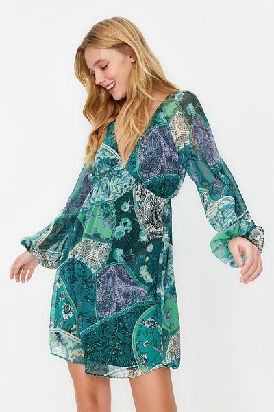 Trendyol Collection Μίνι υφαντό φόρεμα με πράσινο έθνικ σχέδιο με σιφόν φόδρα TWOSS23EL00519