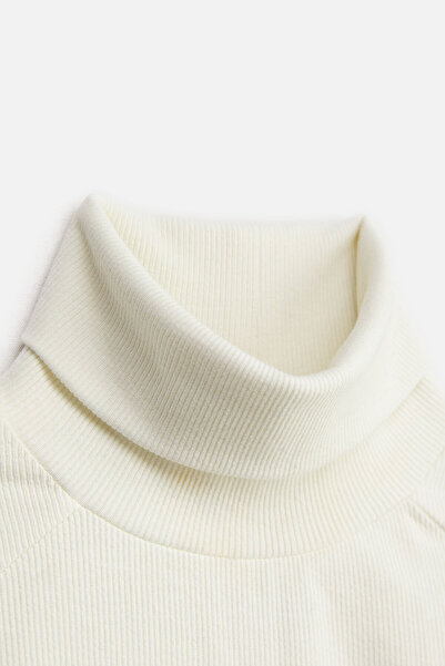 urban focus Turtleneck Robe Body