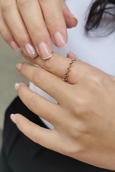 Utku Kuyumculuk 14 AYAR ROSE RENGİ FİRUZE TAŞLI ALTIN YÜZÜK