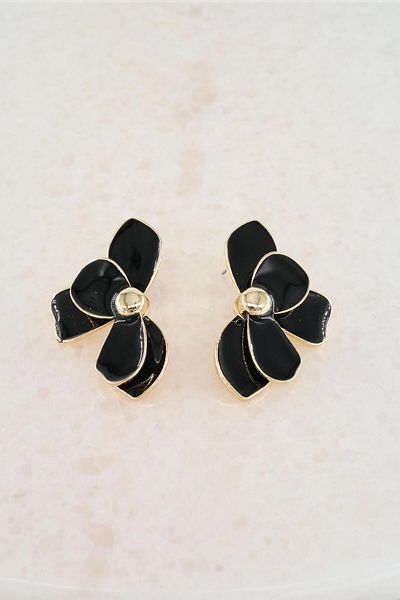 By Zeyna Aksesuar Women's Vip Series Flower Model Enameled Earring Set