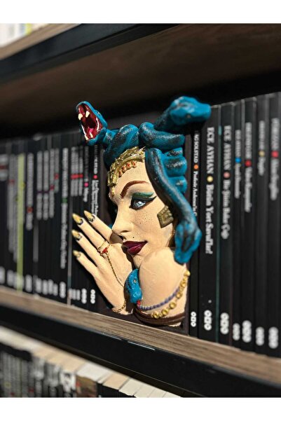 hayatvesanat medusa kitap köşesi