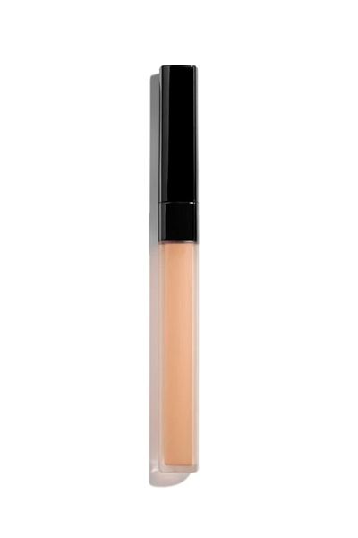 Chanel LE CORRECTEUR DE-Light Formula Intensely Pigmented Long-lasting Concealer