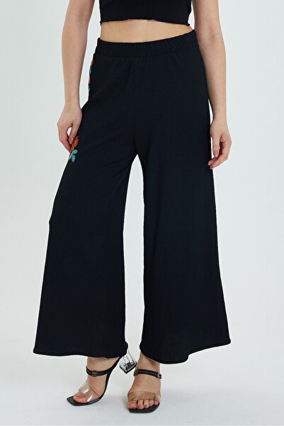 AYASOFYA OTANTIK Kadın Siyah Nakış İşleme Detaylı Beli Lastikli Salaş Örme Pantolon