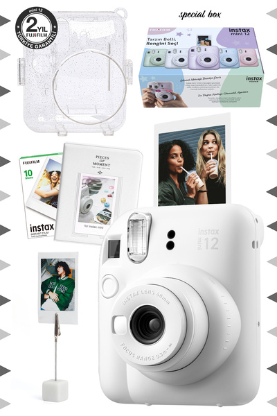 Fujifilm Instax mini 12 Beyaz Fotoğraf Makinesi-10'lu Film-Kıskaçlı Stand-PVC Albüm ve Simli Pleksi Kılıf Set