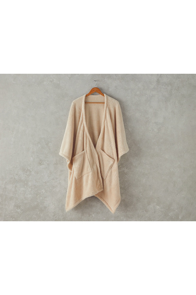 English Home Cuddly Giyilebilir Battaniye Krem