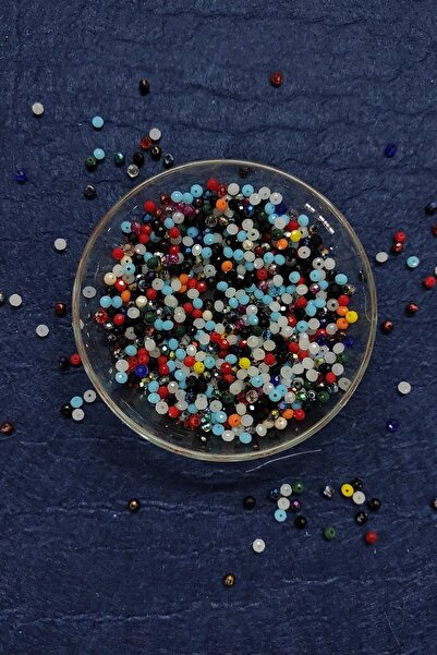 platin hediyelik 50 грама смесени стъклени кристални мъниста с размер 4 мм