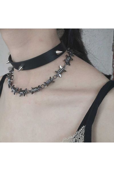 Fugusugu Women's Black Four Thorn Thorn Wire Chain Gothic Choker
