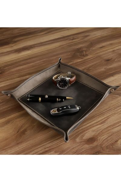 Onywatch Natural Leather Valet Tray - Decorative Desktop Organizer - Brown