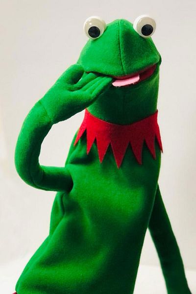 Uçaneller Kuklaevi Frog Puppet