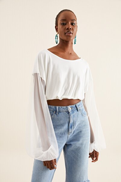 Quincey Γυναικεία μπλούζα με μανίκια από τούλι