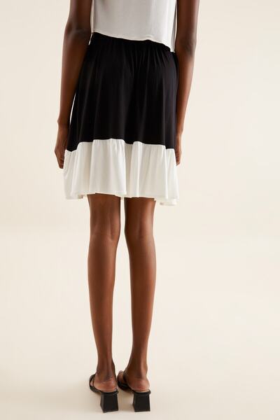 Quincey Women's Black and White Ruffle Mini Skirt