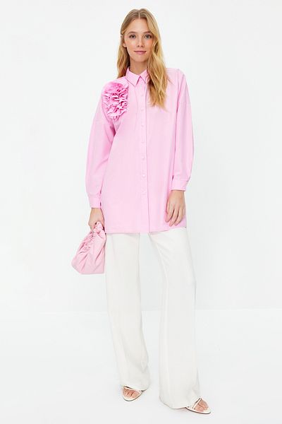 Trendyol Modest Ροζ απλικέ λουλούδι με λεπτομέρεια βαμβακερό πουκάμισο TCTSS24TG00030