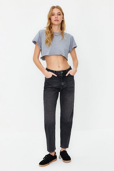 Trendyol Collection Чорні більш стійкі мамині джинси з високою талією TWOSS24JE00040