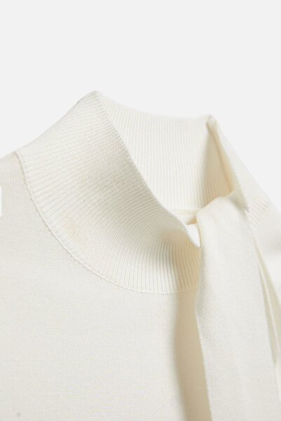 urban focus Bow Collar Sweater