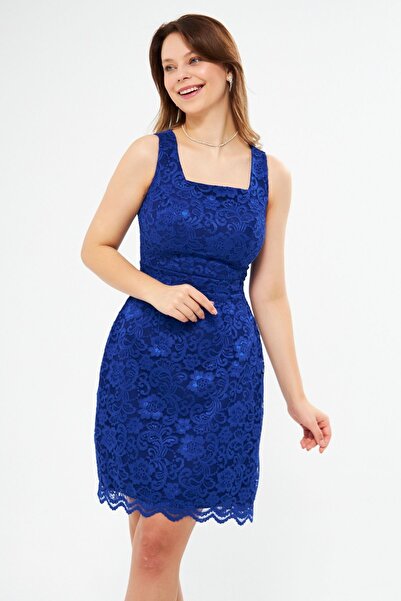 Bidoluelbise Мини вечерна рокля с френска дантела и широки презрамки с квадра...