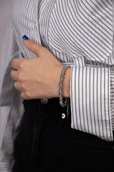 Sacha Accessories سوار من الفولاذ الفضي على شكل حلقة حلزونية