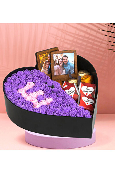 GİFTSTİME Sevgiliye Günü Baş Harfli Fotoğraflı kalp kutu Çiçek Çikolata Buket...